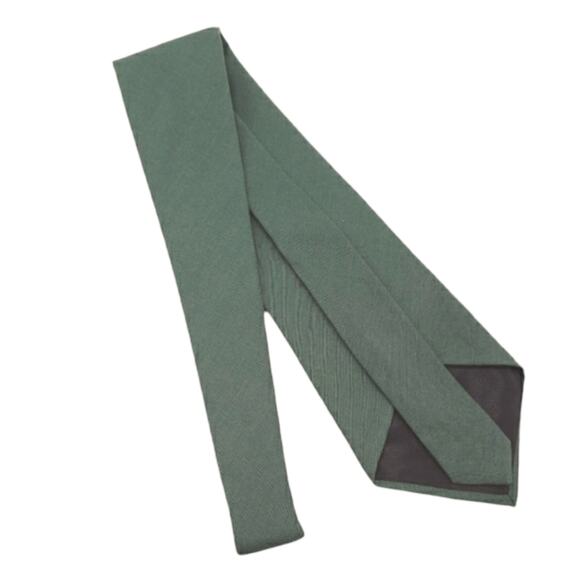 2/$15 Vintage Pine Green Silk Necktie Tie - Picture 4 of 5